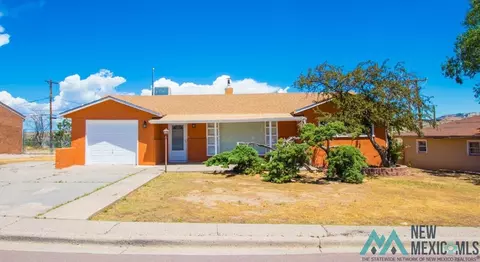 270 Valley View Dr, Gallup, NM 87301