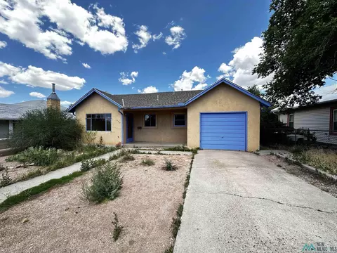203 E Pine Ave, Gallup, NM 87301 | 12 Photos - Movoto
