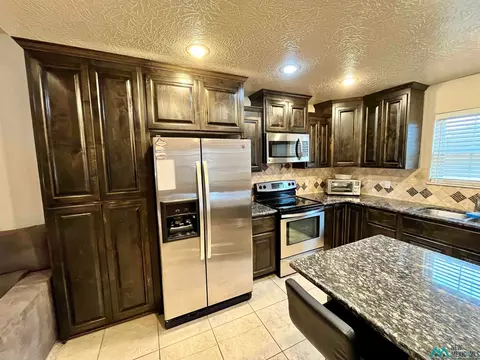 512 Almond Tree, Clovis, NM 88101 photo 9