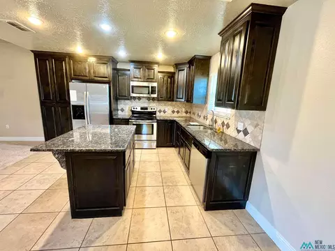 512 Almond Tree, Clovis, NM 88101 photo 4