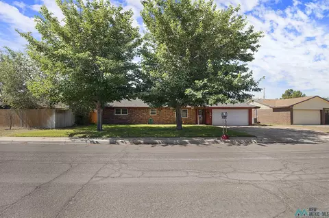 301 E Aspen St, Hobbs, NM 88240