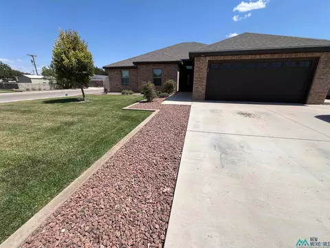 2401 W Mann Ave, Artesia, NM 88210