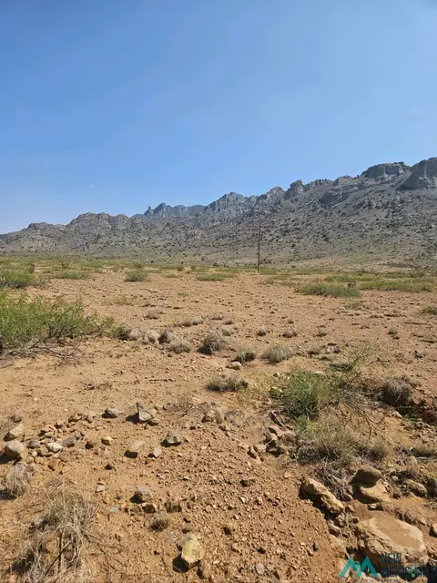 SE Challa Rd Se, Deming, NM 88030