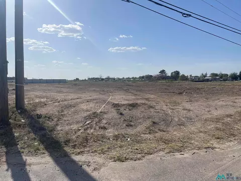E Teague Dr, Hobbs, NM 88240
