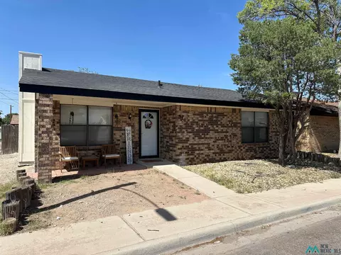 530 E Kiva, Hobbs, NM 88240