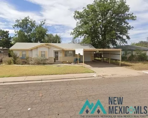 1307 E Highland Dr, Hobbs, NM 88240