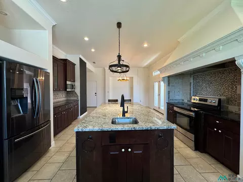 204 Dominion, Clovis, NM 88101 photo 11