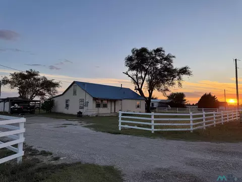 1661 S Roosevelt Road 6 Rd, Portales, NM 88130