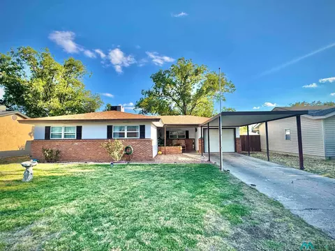 1115 W Coal, Hobbs, NM 88240
