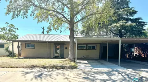 907 E Lincoln, Hobbs, NM 88240