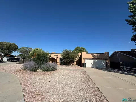 3194 Grey Hl, Gallup, NM 87301