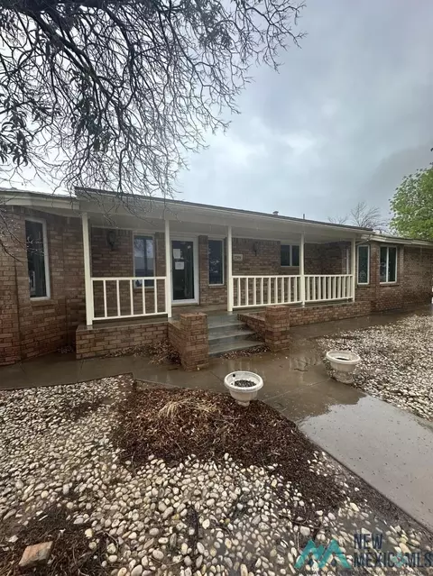 2309 W Ray Ave, Artesia, NM 88210