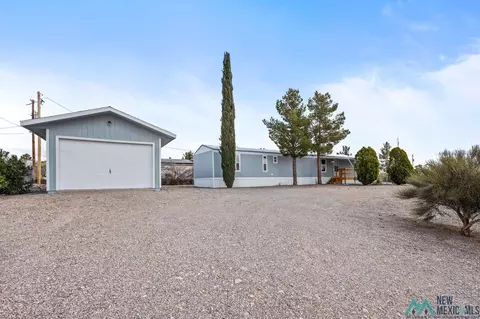 111 Nambe, Elephant Butte, NM 87935 photo 25