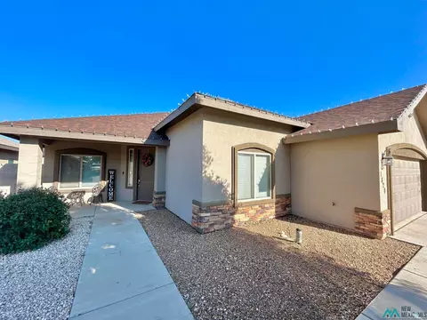 1820 N Orchid Dr, Hobbs, NM 88240