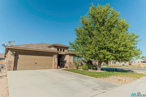 1910 E Tanglewood Ave, Hobbs, NM 88240
