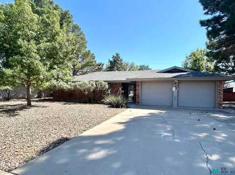 927 W Cochiti Ave, Hobbs, NM 88240