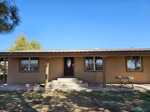 5 Sunshine, Malaga, NM 88263