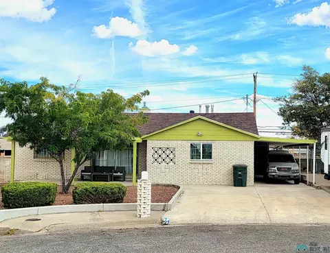 1109 Idaho, Gallup, NM 87301