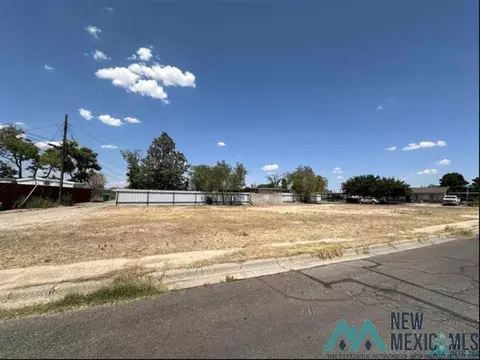 1403 N Denson Dr, Hobbs, NM 88240