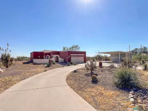 2280 Dona Ana SW, Deming, NM 88030