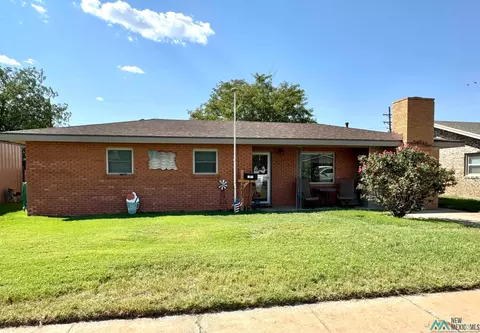 2235 N Acoma Dr, Hobbs, NM 88240