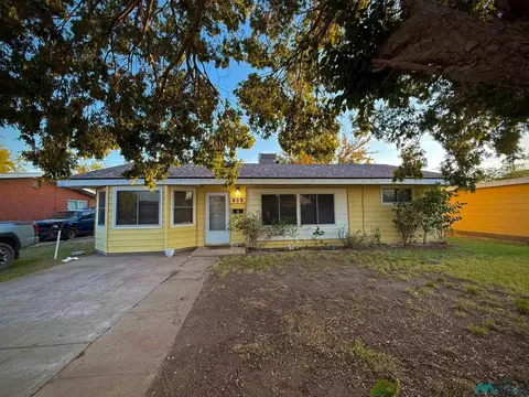 809 E Lincoln, Hobbs, NM 88240