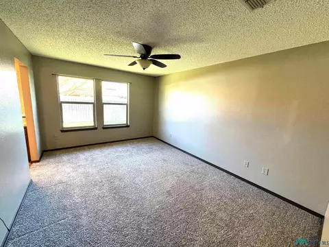 1705 Windsor Way, Clovis, NM 88101 photo 9