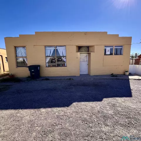 305 E Third St, Truth Or Consequences, NM 87901 photo 1