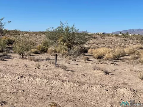 Guernsey Rd Se, Deming, NM 88030
