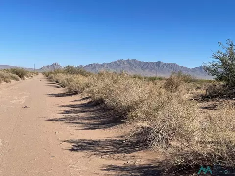 Pinto Rd Sw, Deming, NM 88030