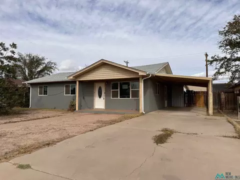 1206 W Yucca Ave, Artesia, NM 88210