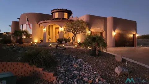 125 Mesa Grande Dr, Elephant Butte, NM 87935