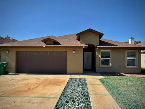 4305 Corto Cir, Hobbs, NM 88240