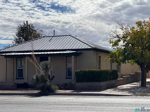 322 W Spruce St, Deming, NM 88030