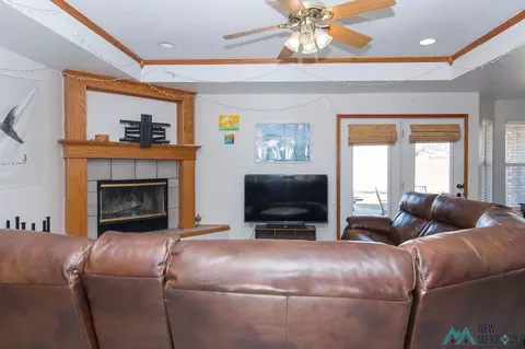 112 Cades, Clovis, NM 88101 photo 2