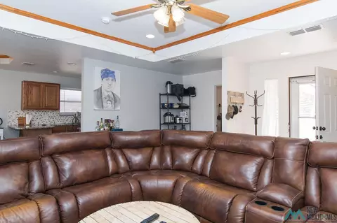 112 Cades, Clovis, NM 88101 photo 4