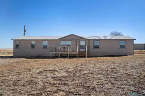 26 Quail Trl, Moriarty, NM 87035