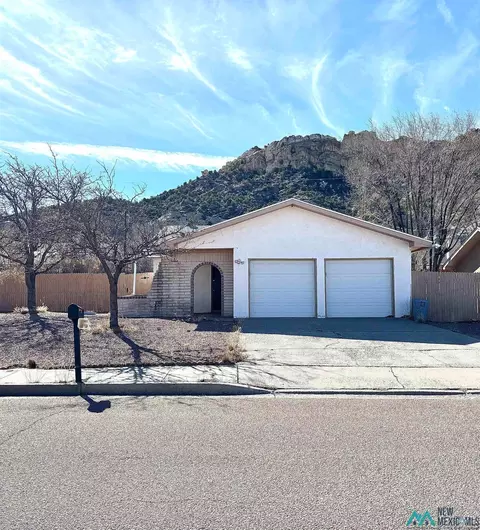 3622 Zia Dr, Gallup, NM 87301