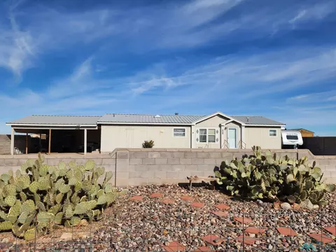2455 NE Pamelita Dr, Deming, NM 88030