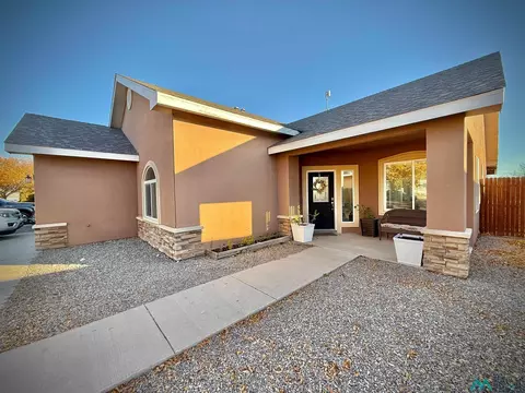 40 W Acoma, Hobbs, NM 88240