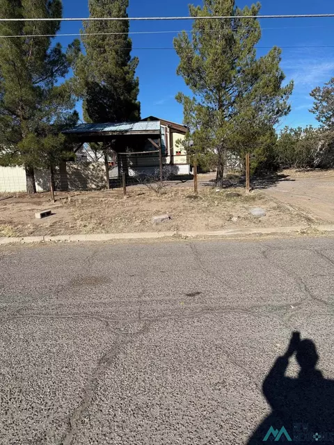 112 E 7th St, Truth Or Consequences, NM 87901 photo 1