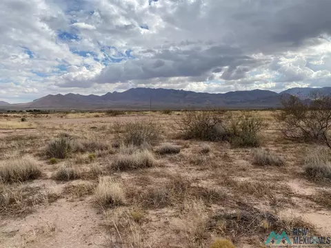 18 Dove Ct, Rodeo, NM 88056