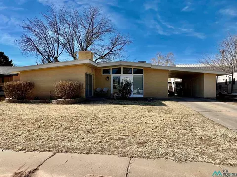 1302 S 22nd St, Artesia, NM 88210
