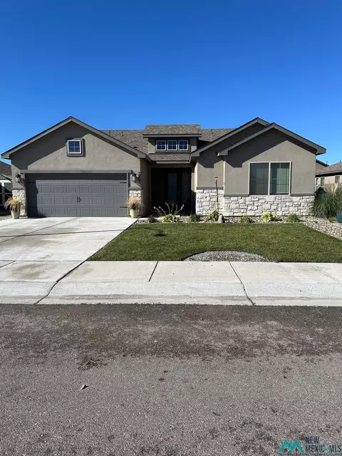 2903 N Carino Dr, Hobbs, NM 88240