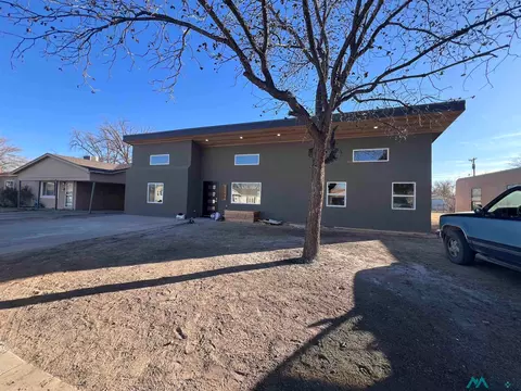 1105 W Centre Ave, Artesia, NM 88210