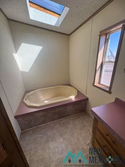 2801 E Lincoln, Hobbs, NM 88240