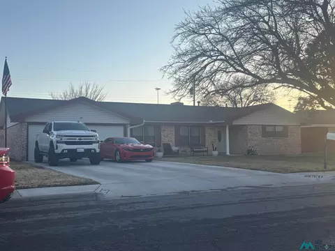 631 W Silver Ave, Hobbs, NM 88240