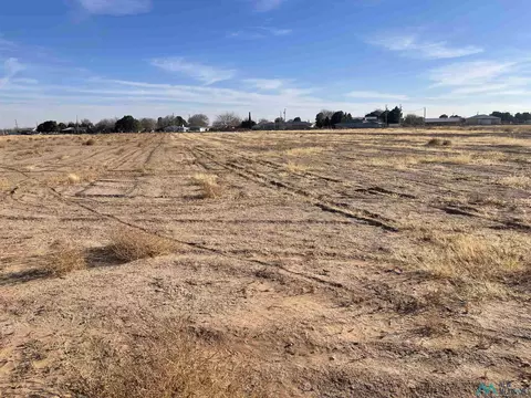 503 Seneca Lane, Carlsbad, NM 88220