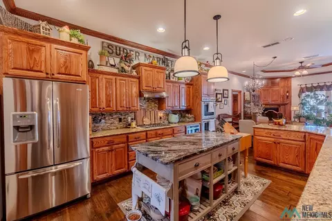 3900 Springwood Dr, Clovis, NM 88101 photo 9