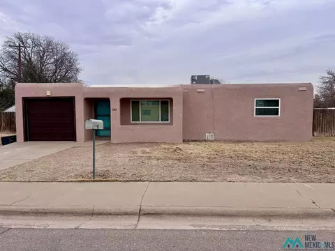 1107 S Eleventh St, Artesia, NM 88210